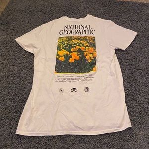 National Geographic tshirt